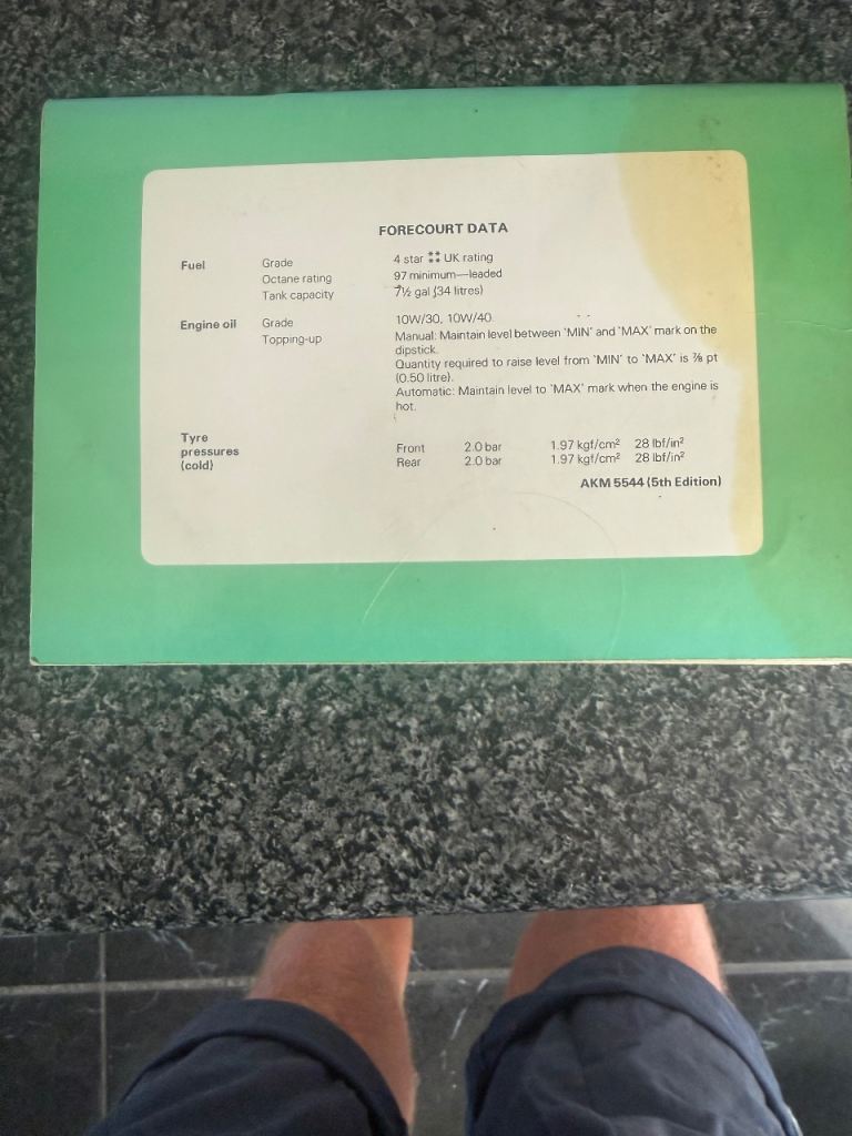 Classic mini handbook 