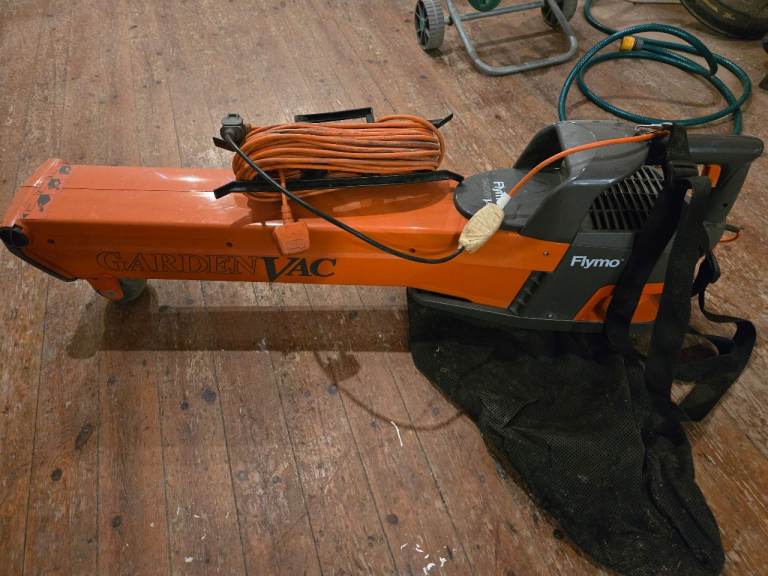 REDUCED Flymo leaf blower and vacuum.
