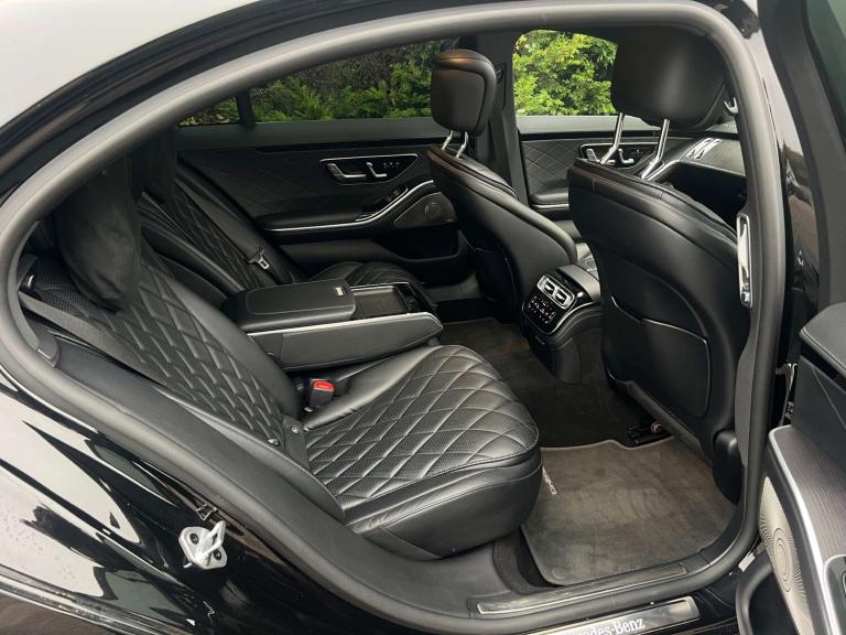 2022 Mercedes-Benz S Class 3.0 S580Le V6 28.6kWh AMG Line (Premium) Saloon 4dr Petrol Plug-in Hyb...