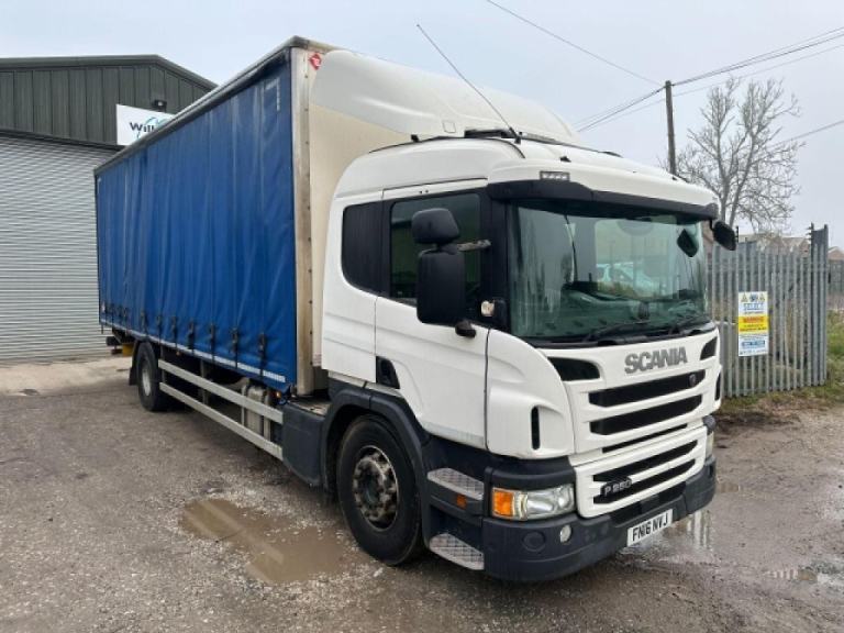 SCANIA P250 DB 4X2 CURTAIN SIDE WITH TUCKAWAY TAIL LIFT