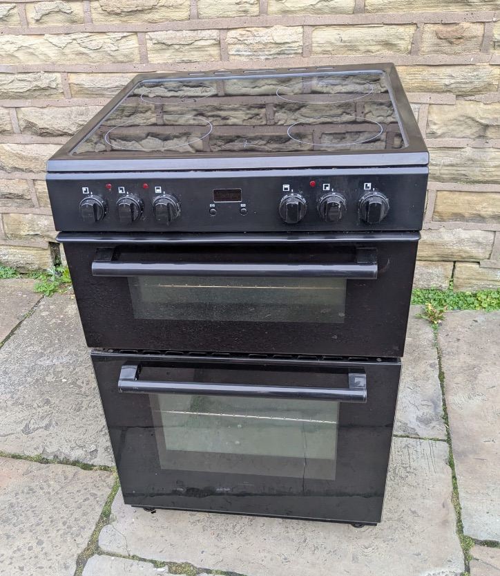 Newworld Electric Cooker 600mm