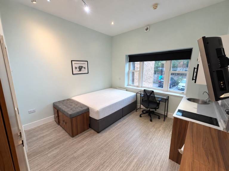 BENEFITS ACCEPTED - Studio Flat Available in Camden Islington N7