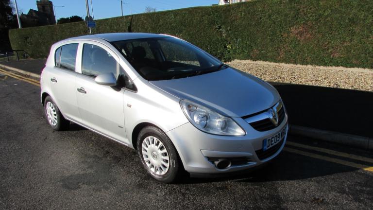 2009 Vauxhall Corsa 1.2i 16V Life 5dr [AC] HATCHBACK Petrol Manual