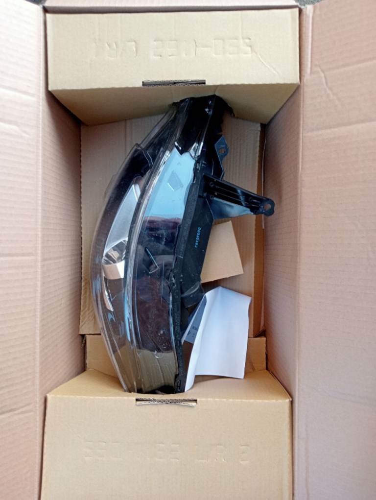Peugeot 108 2018 Passenger Side Headlamp Unit