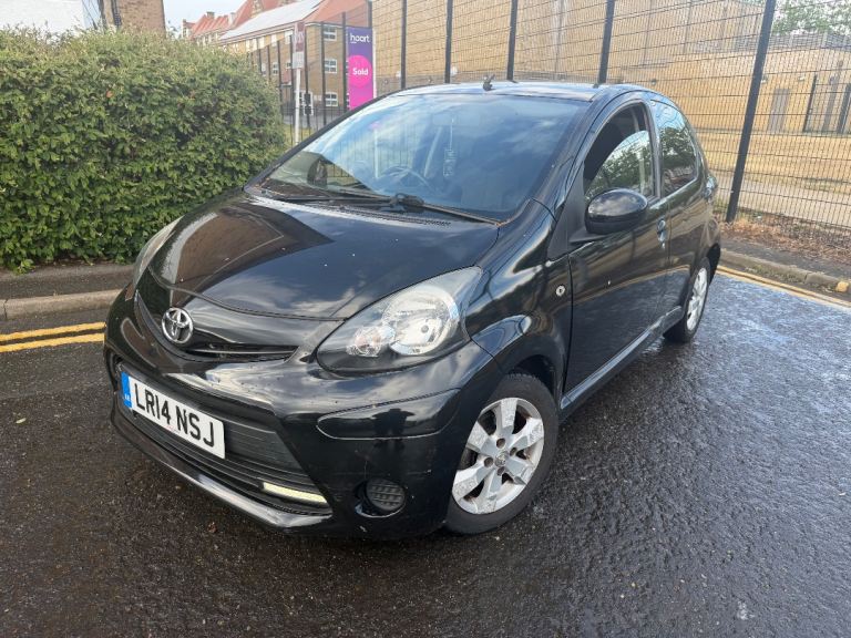 Toyota, AYGO, Hatchback, 2014, Semi-Auto, 998 (cc), 5 doors