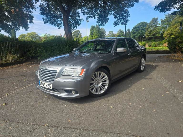Chrysler, 300C, Saloon, 2013, Semi-Auto, 2987 (cc), 4 doors