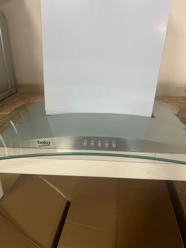 Beko 70cm cooker hood glass and stainless steel