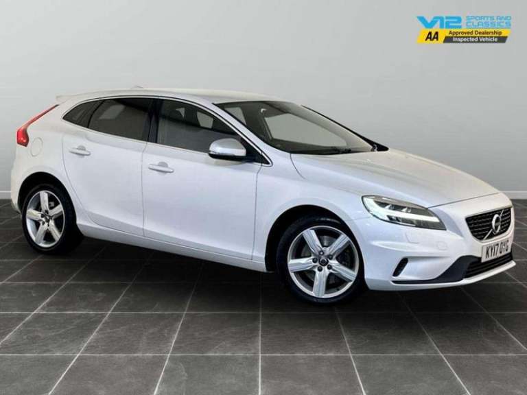 2017 Volvo V40 2.0 D4 R-Design Nav Plus Euro 6 (s/s) 5dr Manual Hatchback Diesel Manual