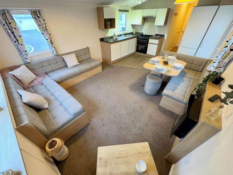 Stunning Modern Caravan To Own Today! Open 11.5 Months a Year!