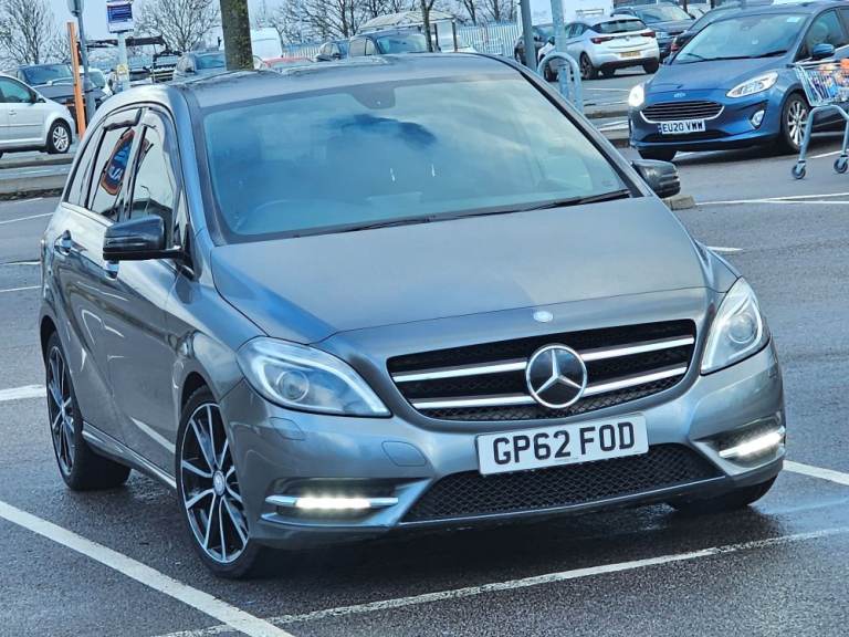 New Shape Mercedes B Class AUTOMATIC B180 1.8 CDI SPORT REVERSE CAMERA NOT Ford C-Max AUDI A3