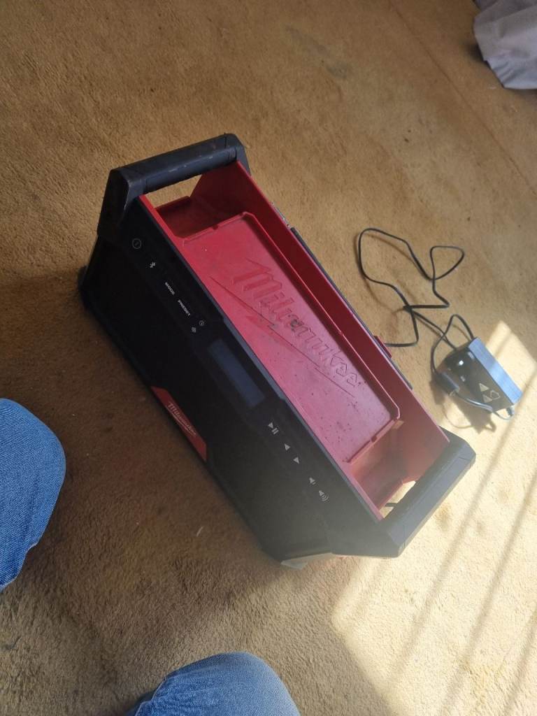 Milwaukee Jobsite Radio/Charger - Good Condition