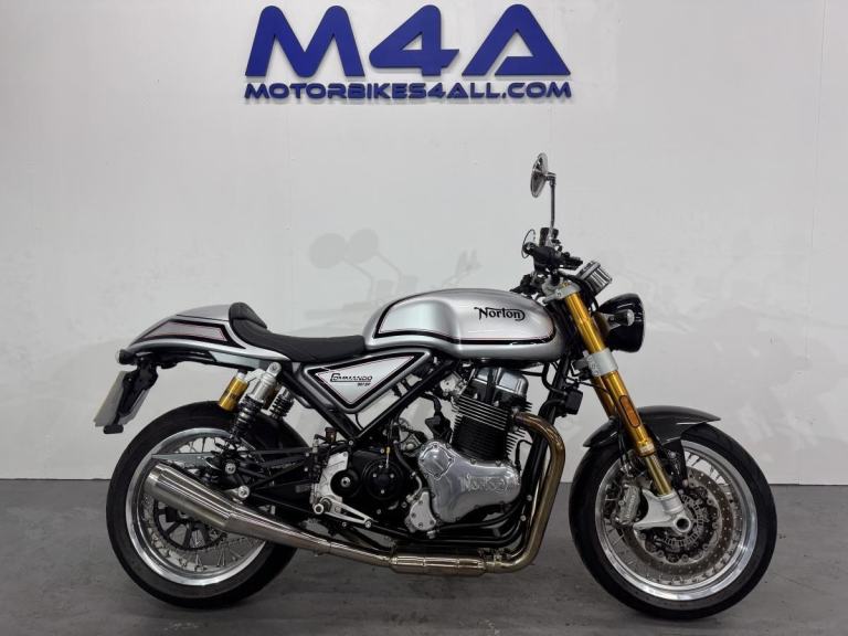 NORTON COMMANDO 961 SP 2024