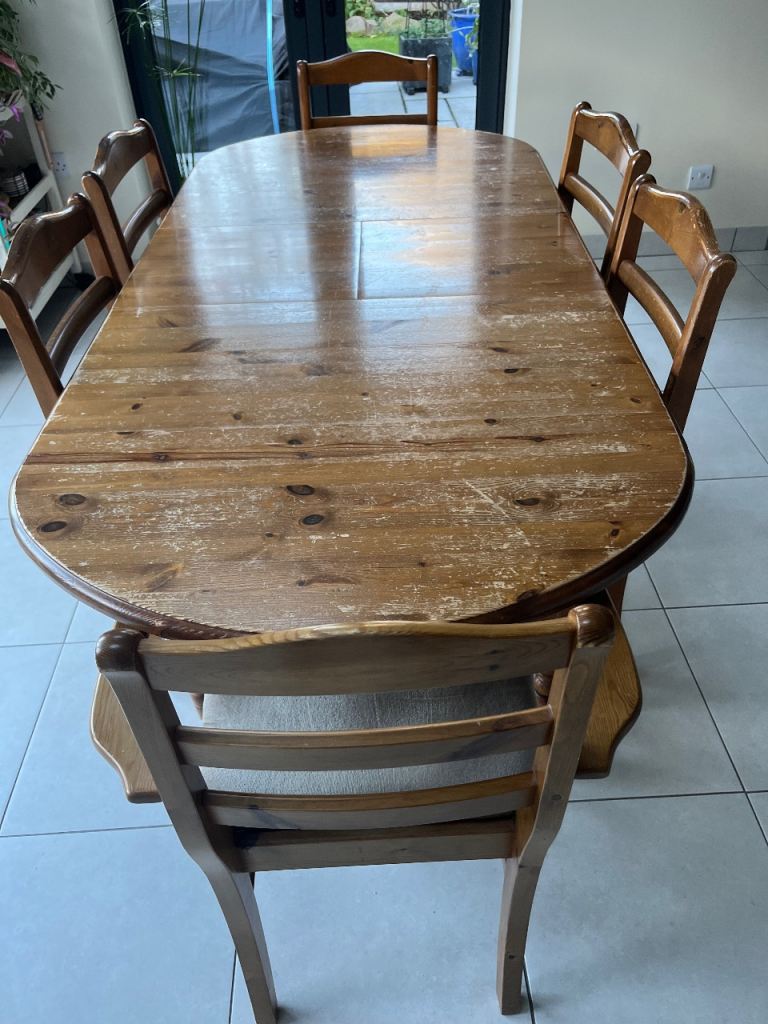 Ducal extending pine table with chairs