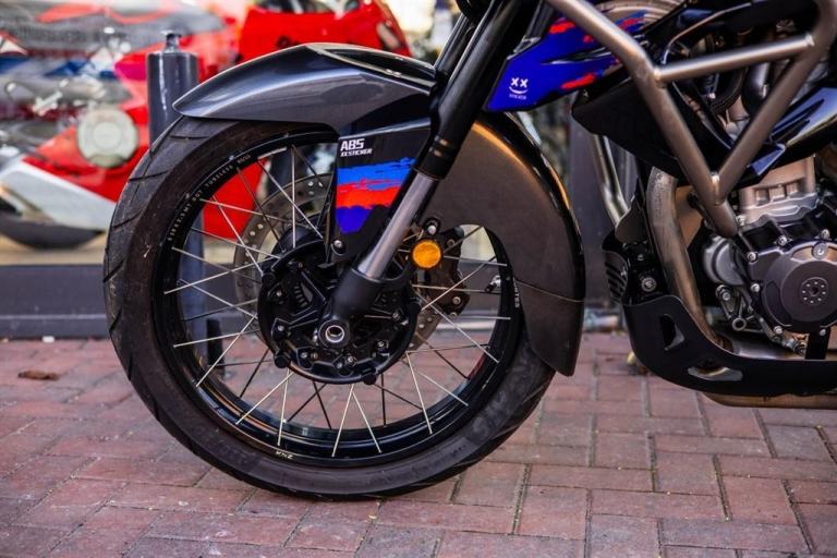 Zontes ZT350 1 OWNER ! LOADED SPEC