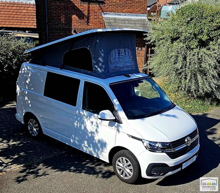 Volkswagen T6.1 Hi-Line T30 2021 pop top camper 4 berth 5 belts 43k SWB 