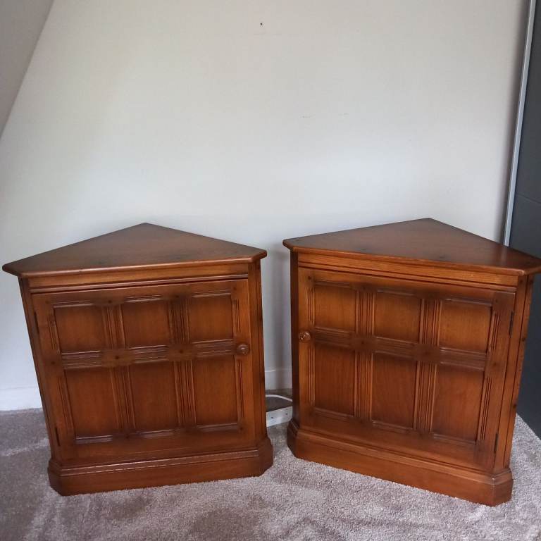 Pair of Ercol Solid Wooden Corner Cabinets – Good Condition