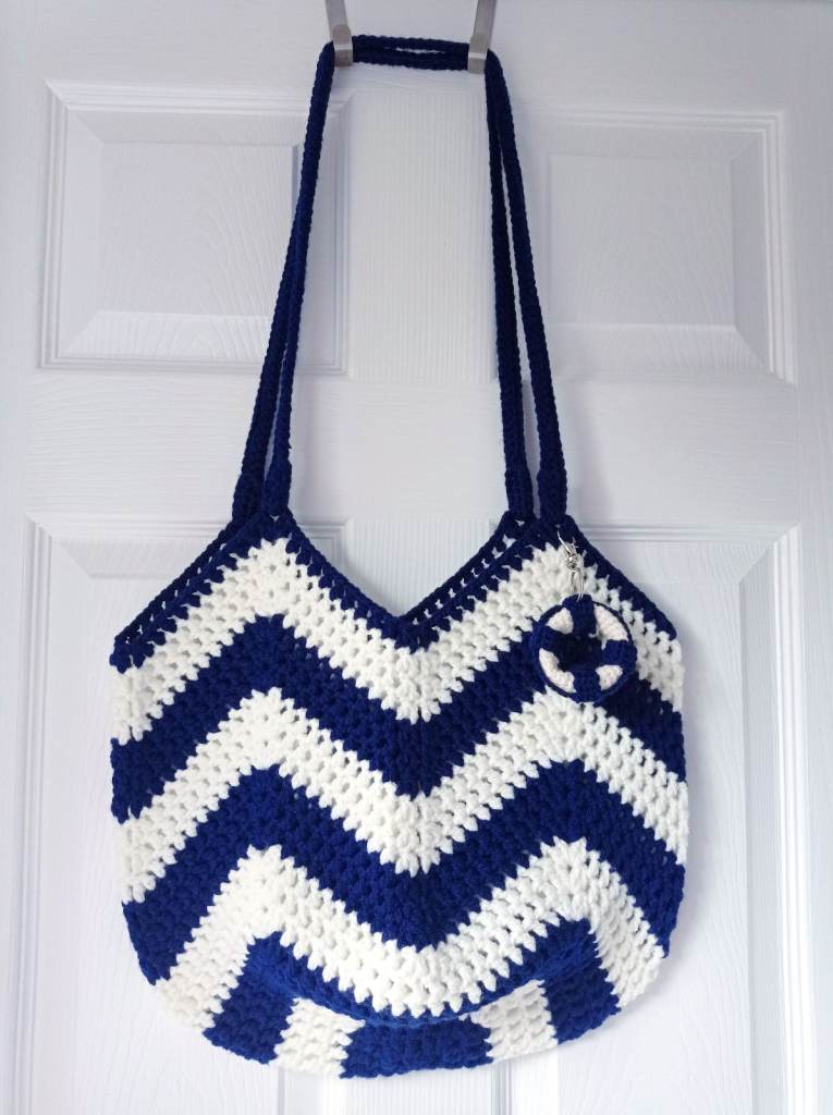NEW! Nautical Style Crochet Net Bag/Mesh Bag/Market Bag/Beach Bag with Life Buoy Bag Charm