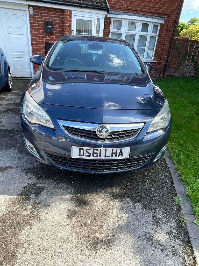Vauxhall, ASTRA, Hatchback, 2011, Other, 1956 (cc), 5 doors