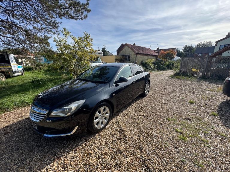 Vauxhall, INSIGNIA, Saloon, 2014, Manual, 1956 (cc), 4 doors
