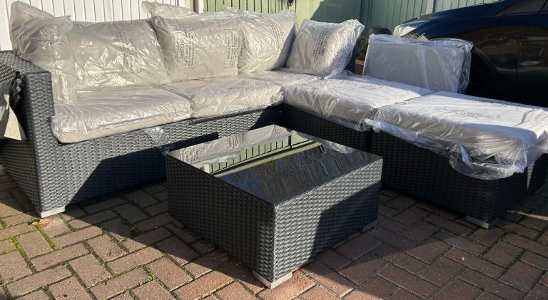 Garden furniture 