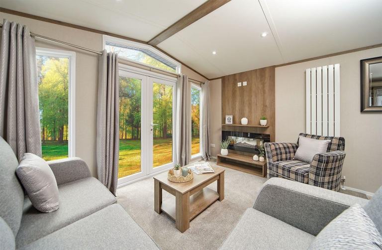 Love Heartwood 2025 (40 x 13ft) - 2 bed in Thirsk  - Lodge / Caravan 