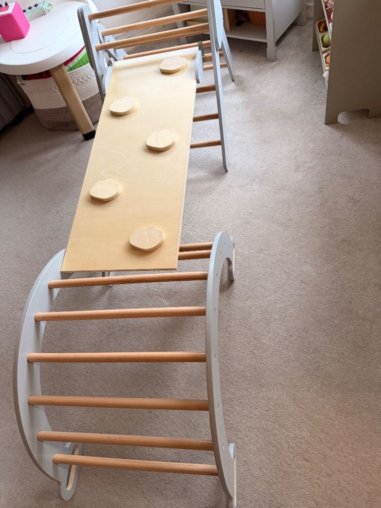 Toddler wooden climbing frame wooden triangle arch slide 