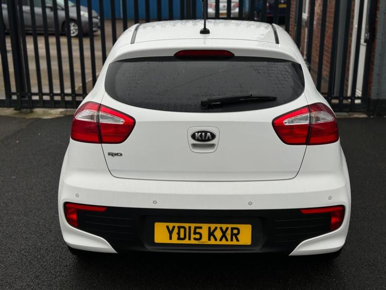 2015 Kia Rio 1.25 SR7 Euro 6 3dr HATCHBACK Petrol Manual