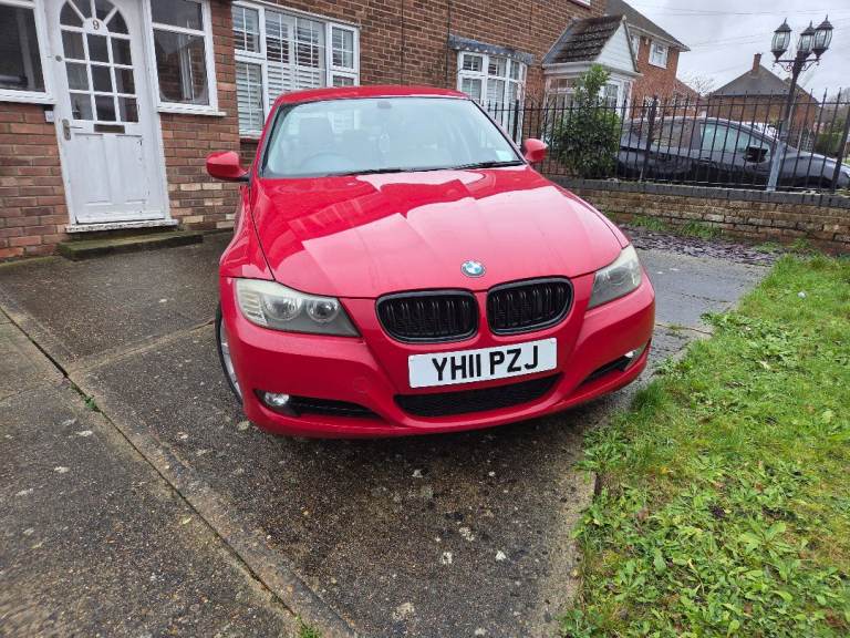 BMW, 3 SERIES, Saloon, 2011, Manual, 1995 (cc), 4 doors