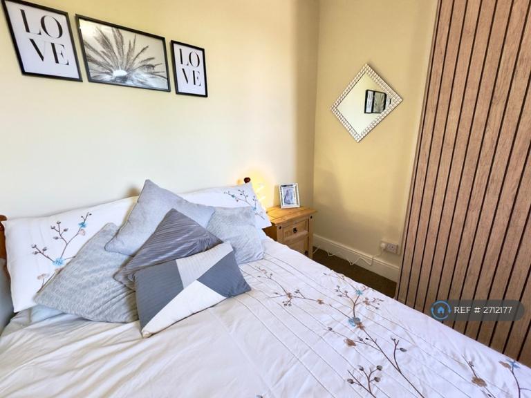 1 bedroom in Stamford Street, Ilkeston, DE7 (#2712177)