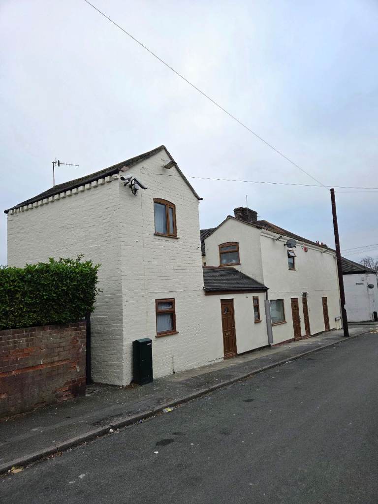 STOKE ON TRENT - SUPER INVESTMENT OPPORTUNITY