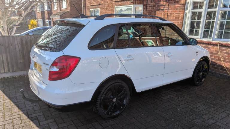 Skoda Fabia Estate 2013 (Monte Carlo Rally 2013 edition - Petrol 1.2 turbo)