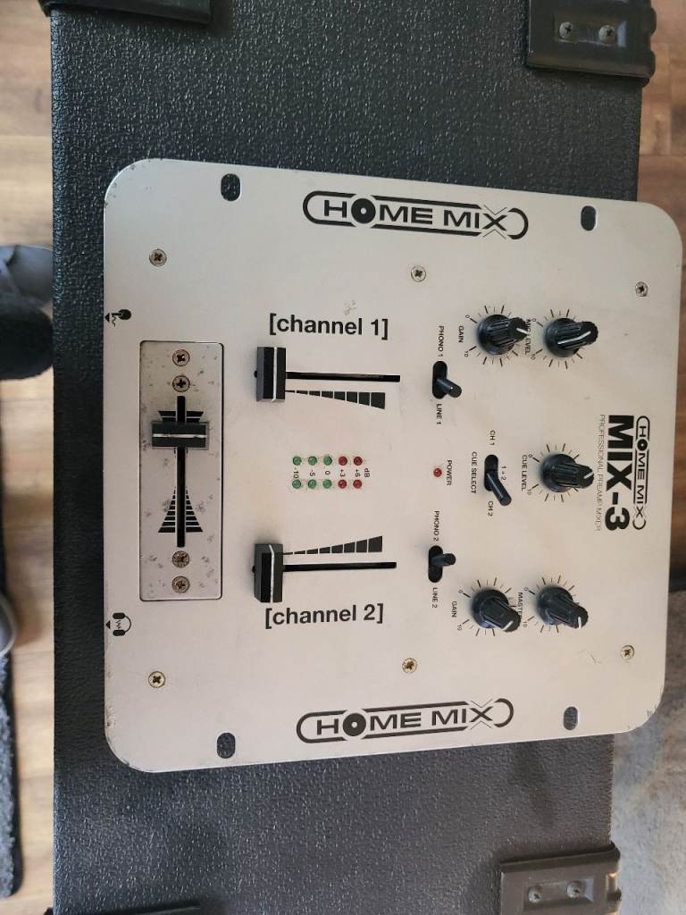 Dj mixer 