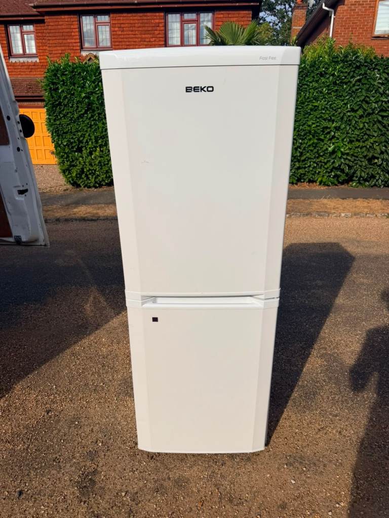 Beko White Tall Fridge Freezer – Good Working Order
