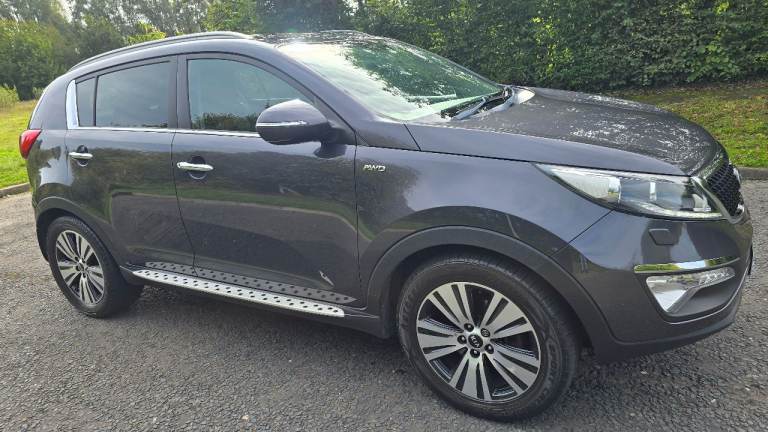 Kia Sportage KX-3 Crdi 2.0 AWD Automatic, FSH with long MOT only 2 Owners from new 