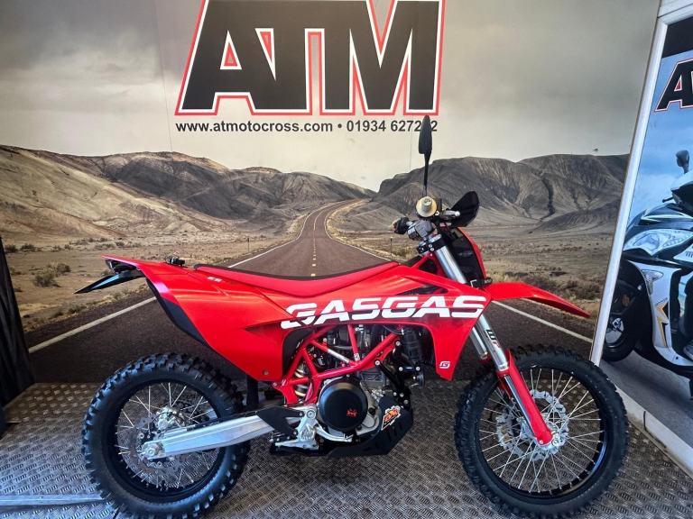 GASGAS ES700 2024 ENDURO BIKE, 200 MILES, WINGS EXHAUST, 1 OWNER, GREAT SPEC 