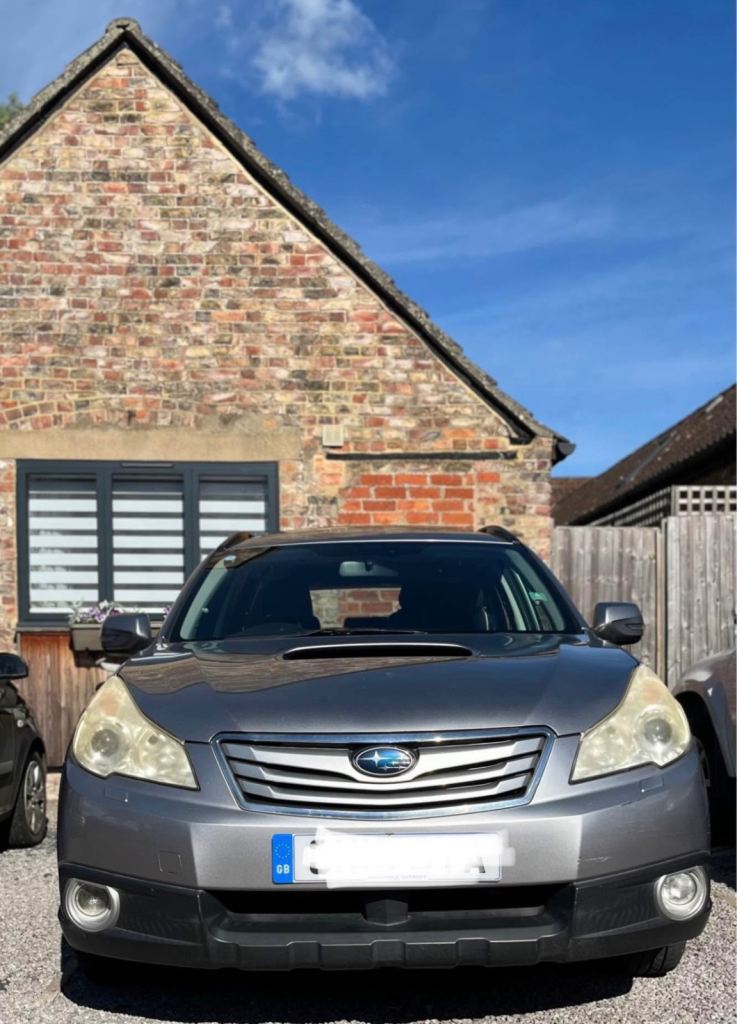 Subaru, OUTBACK, Estate, 2010, Manual, 1998 (cc), 5 doors