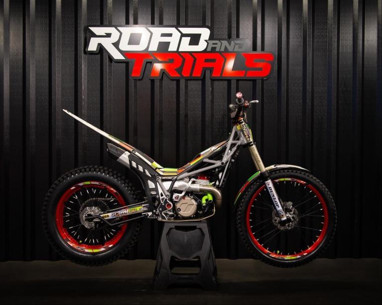 2024 Vertigo Nitro RS2 250cc Trials Bike - EXCELLENT AND ROAD REGISTERED