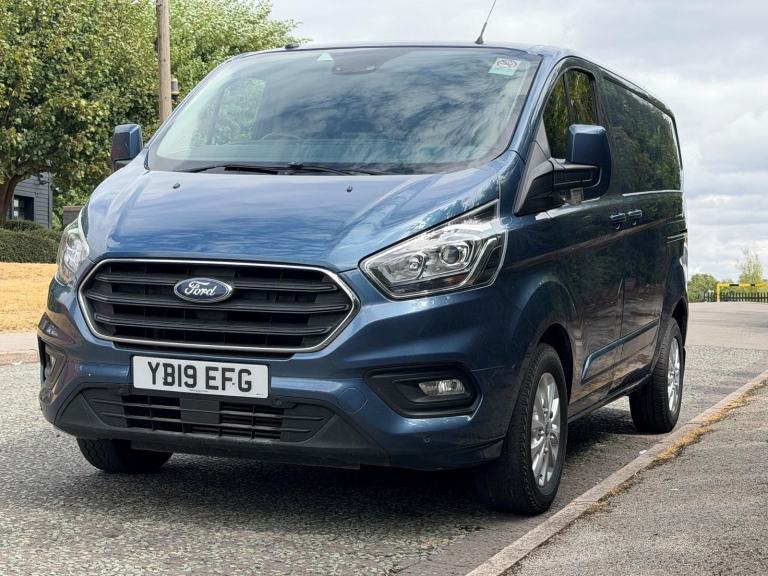 Ford Transit Custom 2.0 300 Eco Blue Limited Panel Van