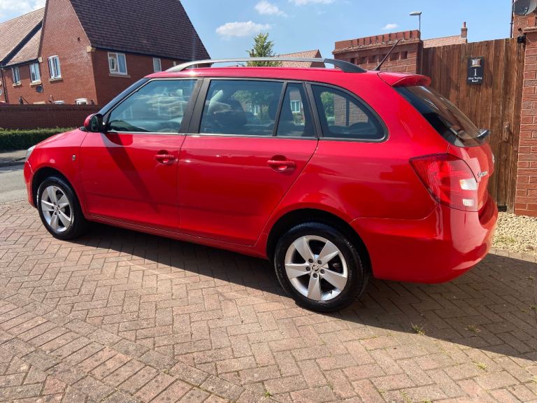 2013 skoda fabia 1.2 diesel estate manual full mot £20 tax