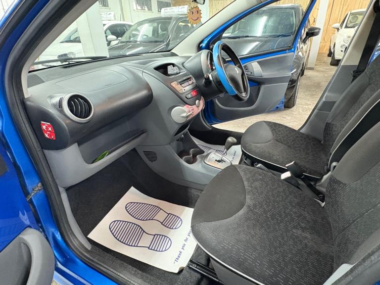 2009 Peugeot 107 1.0 Urban 5dr 2-Tronic HATCHBACK Petrol Automatic