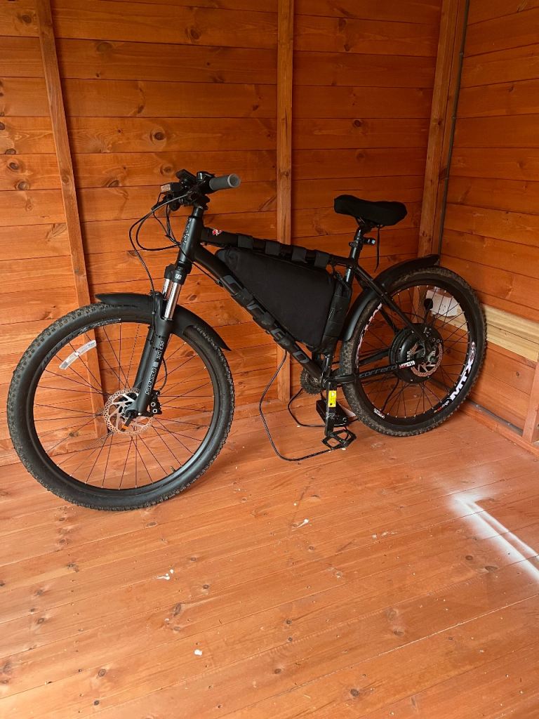Electric Mountain Bike – Black, Good Condition with Display