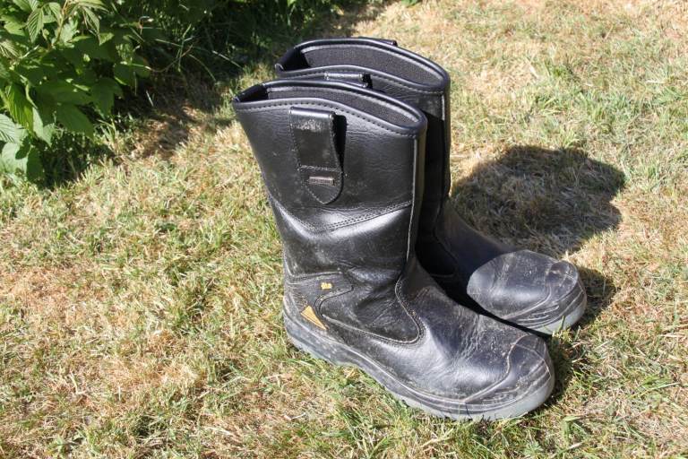 Site Hydroguard safety boots size UK10 (EUR44)