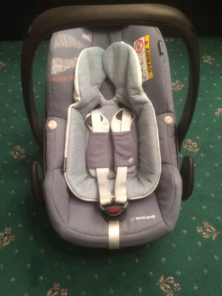 Maxi Cosi Car Seat (Pebble Grey)