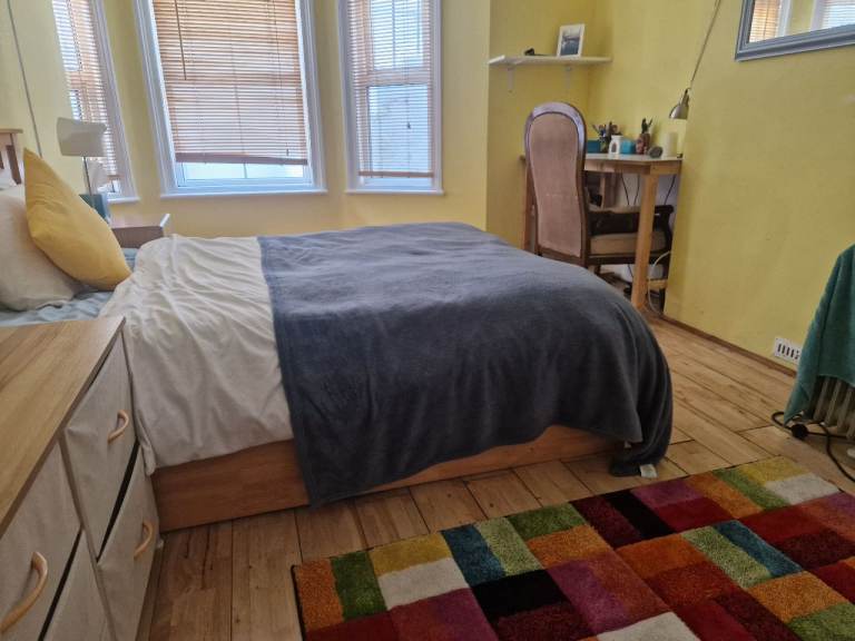 Lovely Double Room June Only