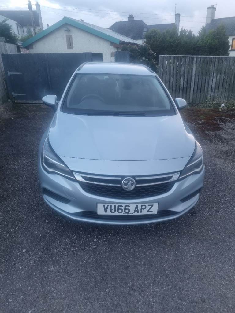 Vauxhall, ASTRA, Estate, 2016, Manual,