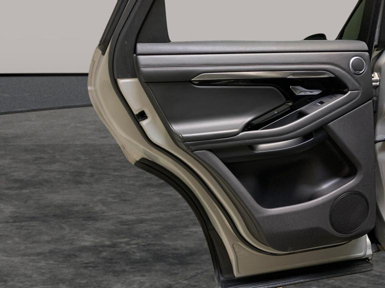 2019 Land Rover Range Rover Evoque 2.0 D180 R-Dynamic HSE 5dr Auto ESTATE DIESEL Automatic