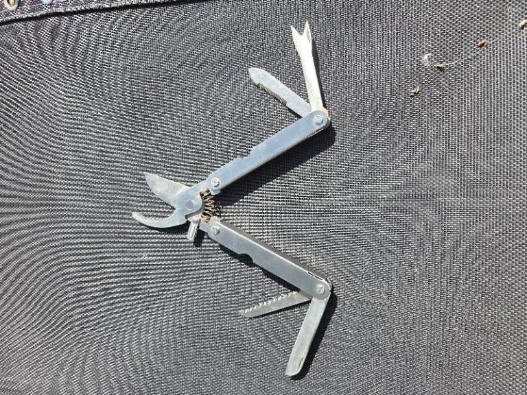 Multitool pruners