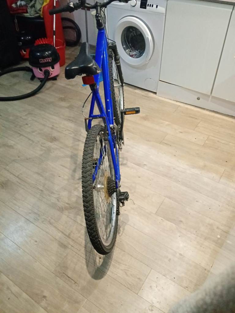 Ammaco Blue Mountain Bike – Good Condition