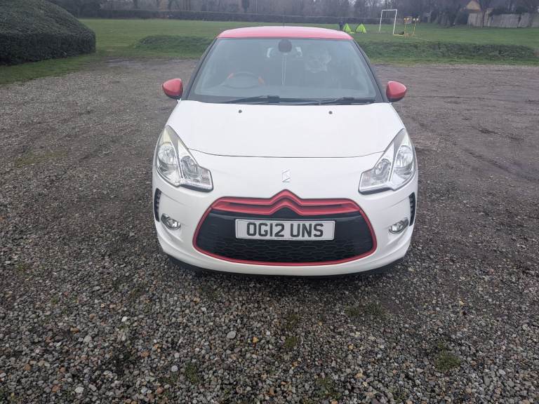 Citroen, DS3, Hatchback, 2013, Manual, 1598 (cc), 3 doors