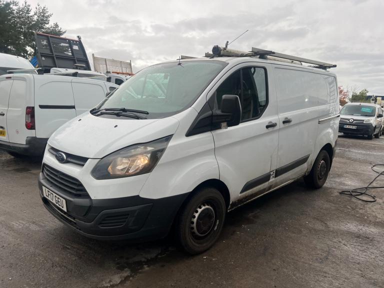 2017 Ford Transit Custom 2.0 TDCi 105ps Low Roof Van PANEL VAN Diesel Manual